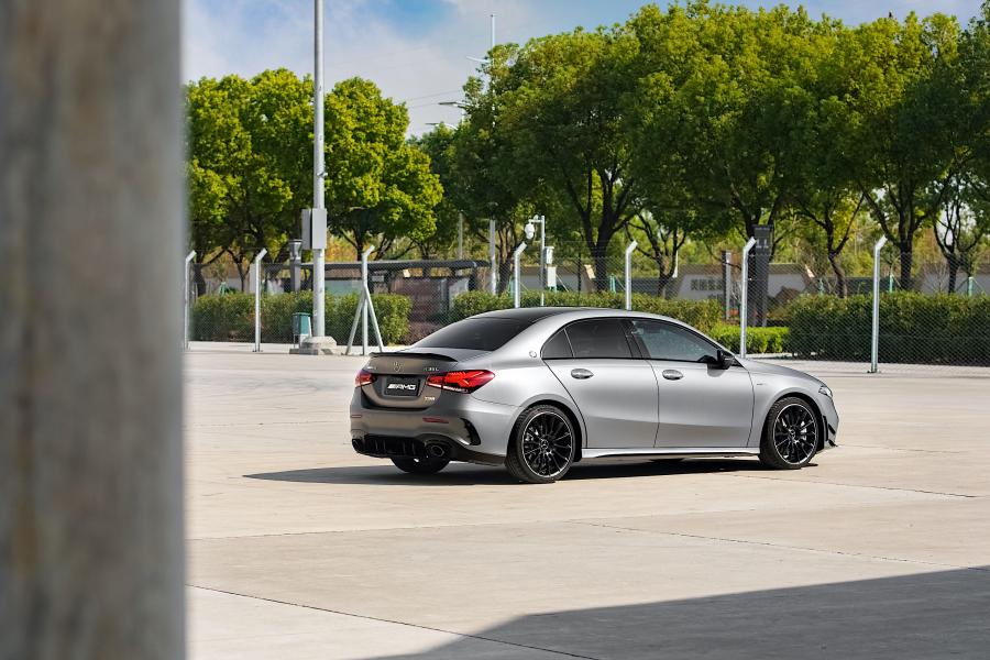  Mercedes-AMG A35 L 4Matic (Z177) 2019 года  (CN) (фото 27 из 40)